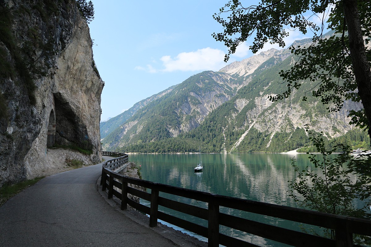 Achensee
Austria 2018
Słowa kluczowe: woda,góry
