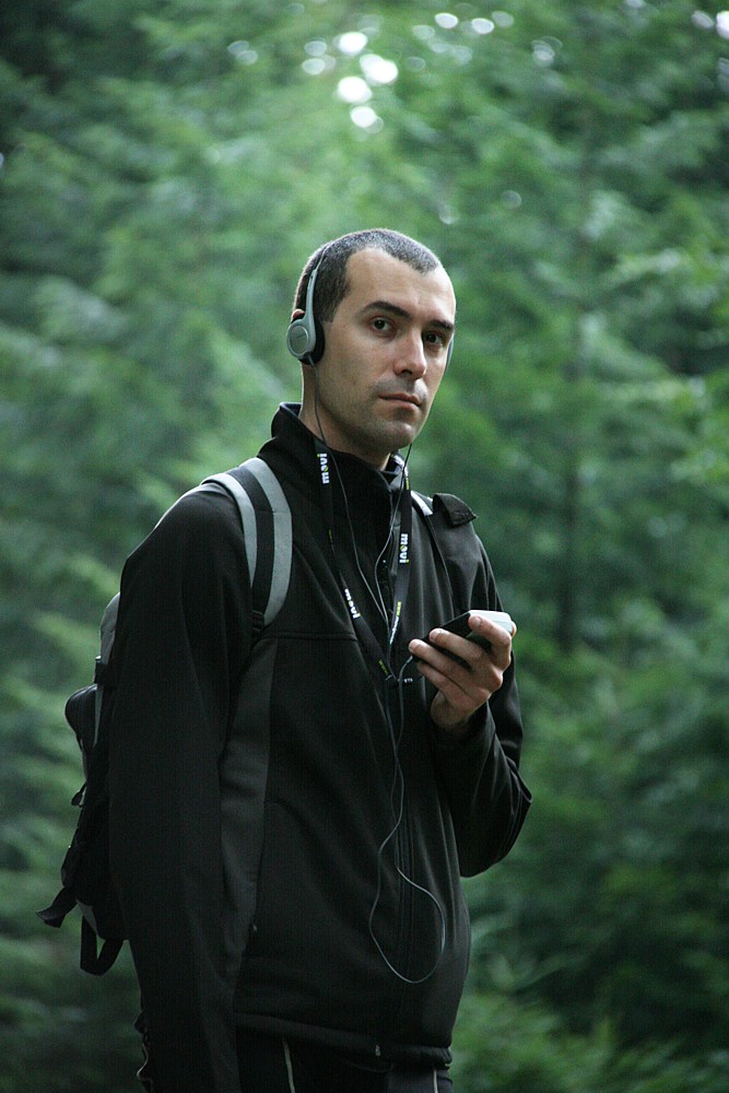 W lesie
Bieszczady 2011
Słowa kluczowe: portret,mężczyzna