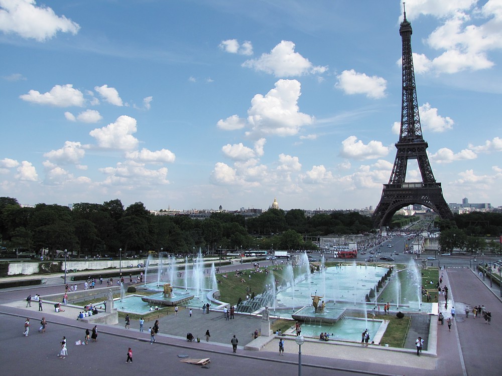 Wieża Eiffla - pocztówka
Tour Eiffel
Francja 2010
Słowa kluczowe: paryż,budynek